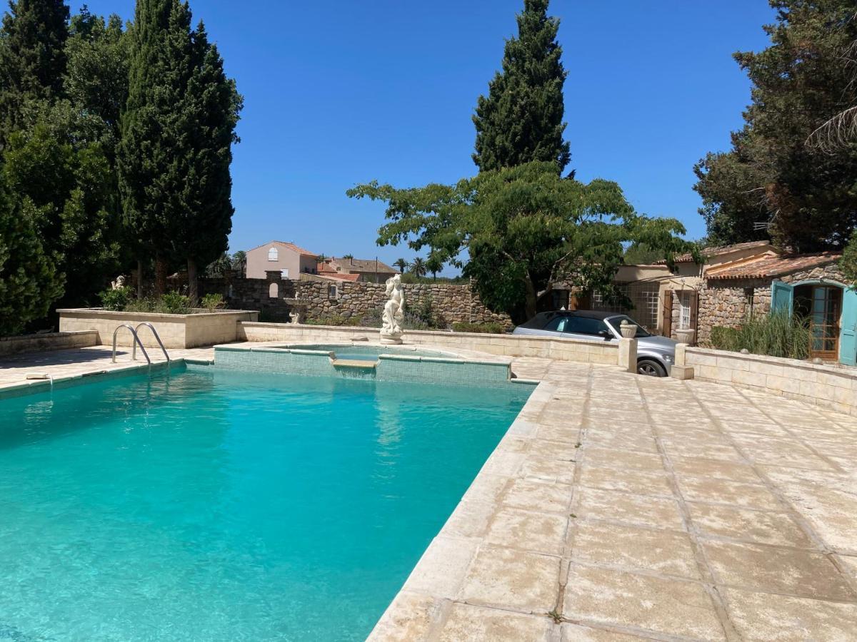 Gite Encore Un Soir Hyeres Exterior photo